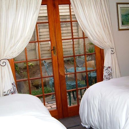 Smart Villa Guest House イースト・ロンドン 部屋 写真